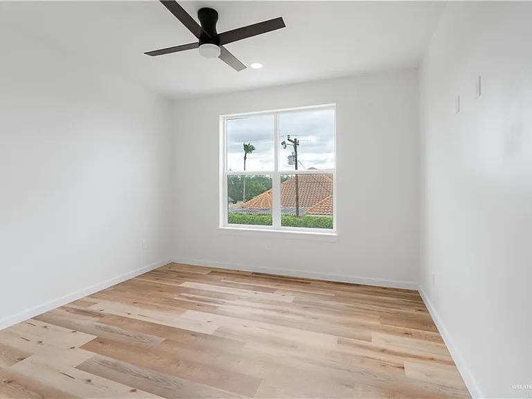 5306 N Crown Point — Photo 11