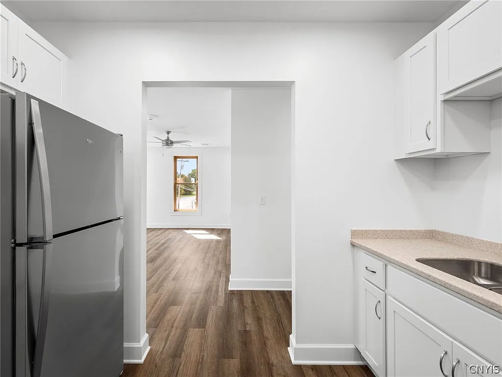 2 bed, 1.0 bath, 1342 sqft, $1,400 — Photo 4