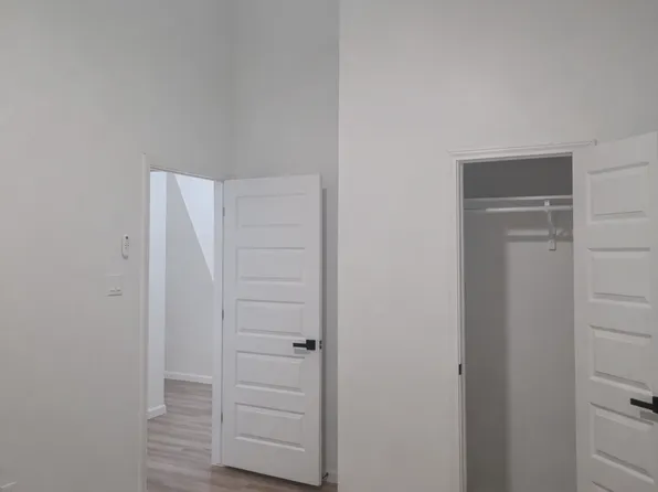 33 Foxshire Ln, Houston, TX 77047