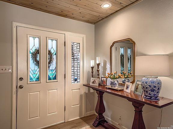 5th image of 13402 Vista Del Mar