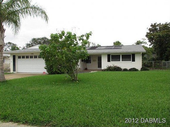 2nd image of 135 Standish Dr