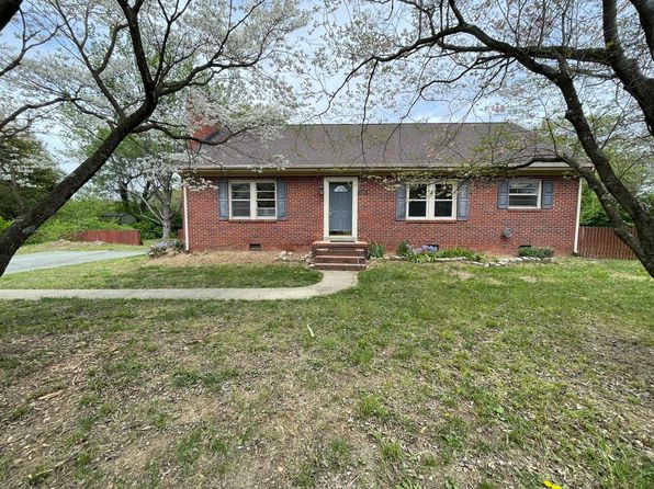 2306 Larkwood Rd