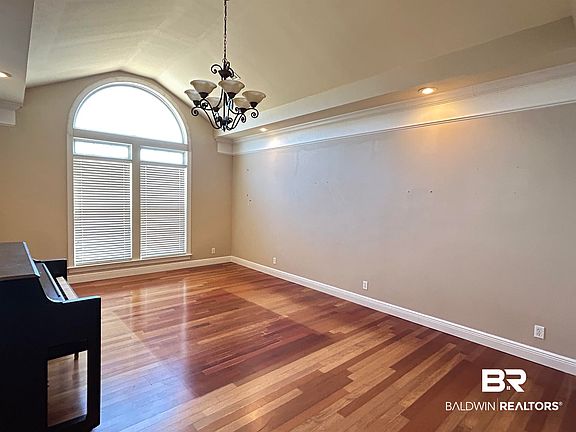 5th image of 52 Joyner Ln