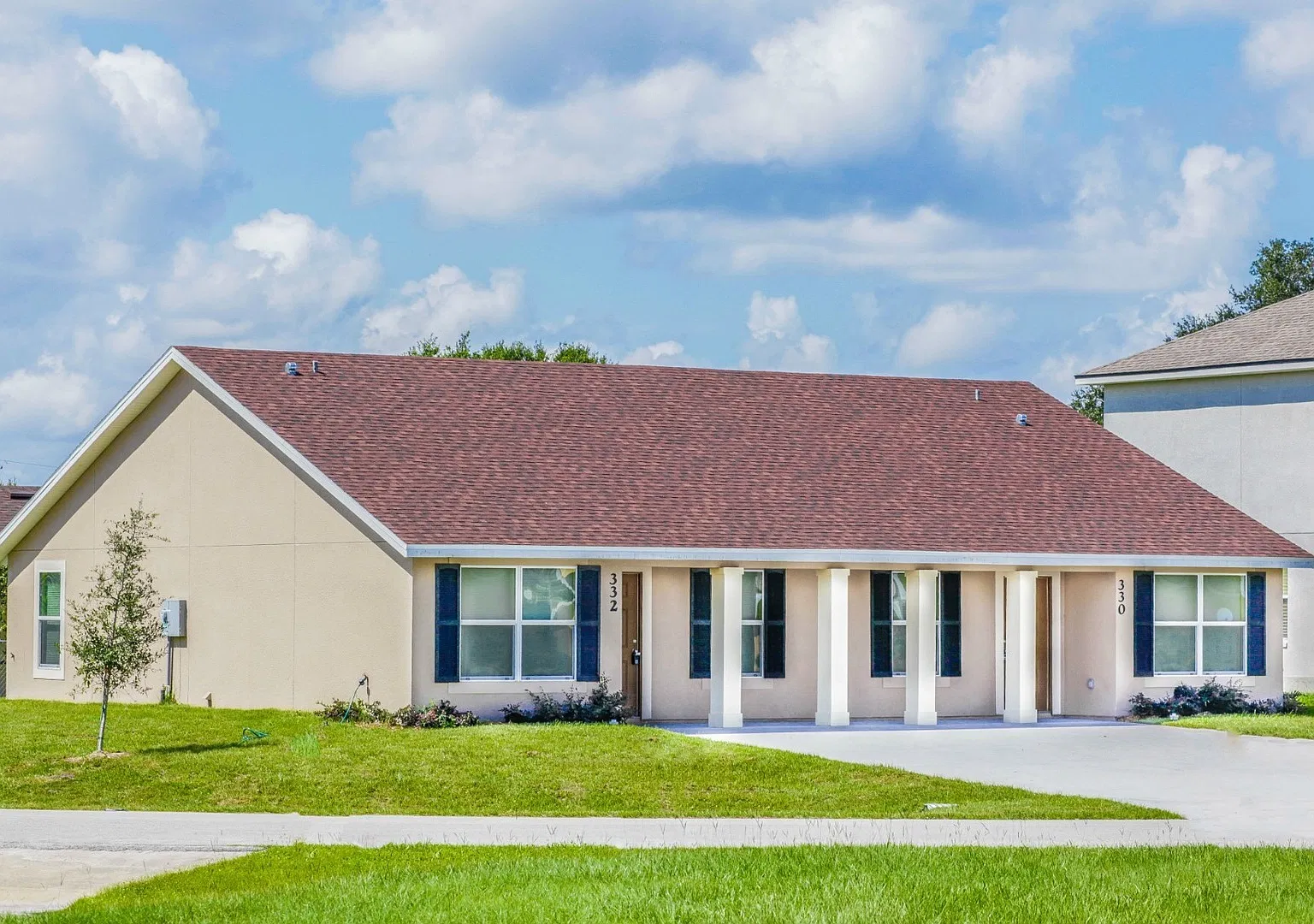 Three bedroom and two bathroom duplex -Poinciana — Photo 2