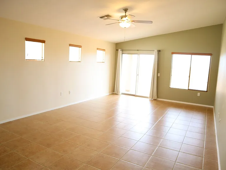 4529 Big Bend St — Photo 5