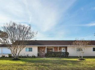 18111 W Cypress Hill Cir, Cypress, TX 77433