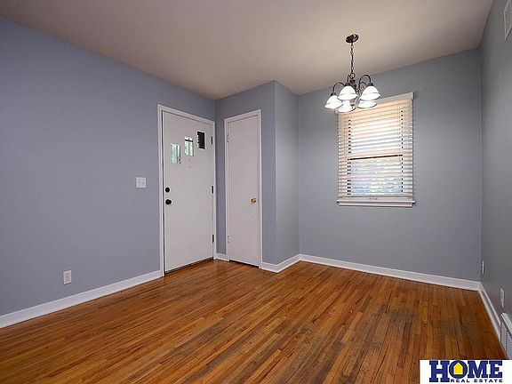 3rd image of 3015 N Cotner Blvd