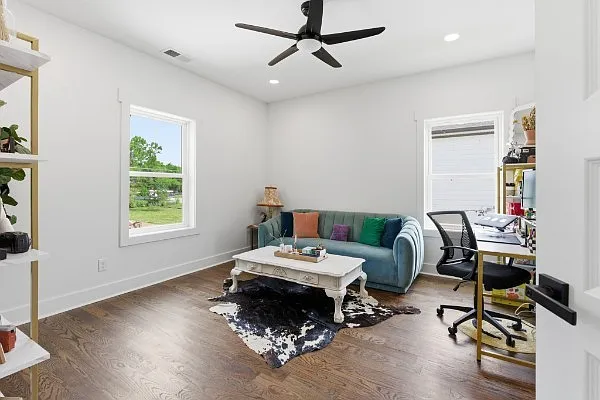 3715 Fairview Dr — Photo 19