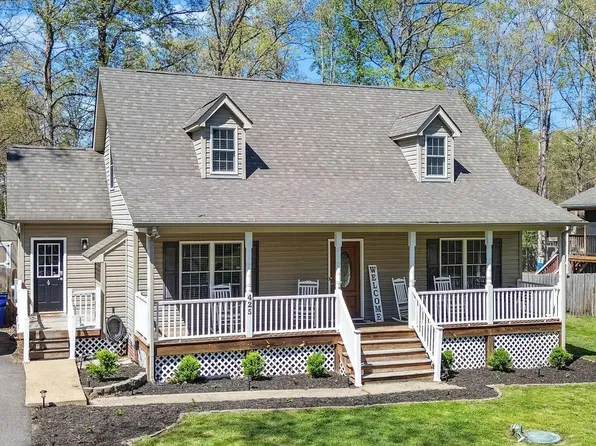 425 Dorset Dr, Ruther Glen, VA 22546
