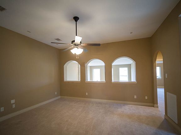 2nd image of 15830 Pine Country Blvd