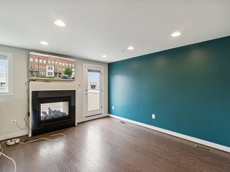 241 Kepler Dr — Photo 11
