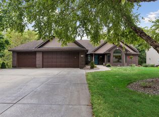 2349 16th Ter NW, New Brighton, MN 55112
