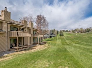 2693 Ridge Ln, Sun Valley, ID 83353