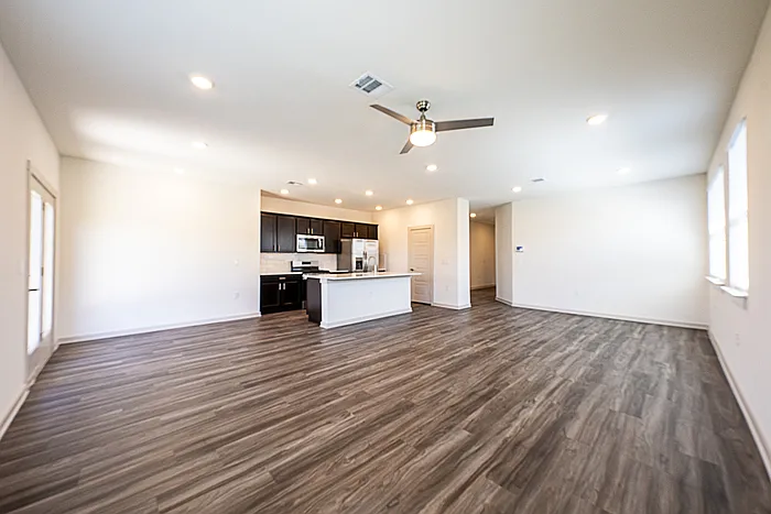 13708 Lubeck Dr — Photo 2