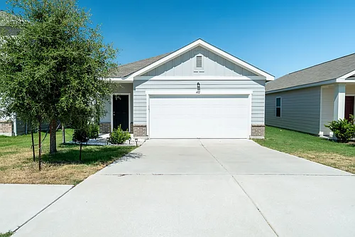 402 Gemsbok Rd Photo 1