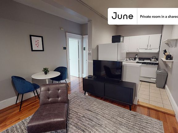 5th image of 48 Brighton Ave #D