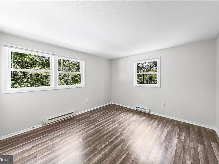 436 Spackman Ln — Photo 8