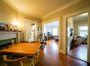 10 Forest St #2A, Cambridge, MA 02140