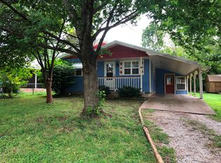 1106 S Glenn Ave, Springfield, MO 65802