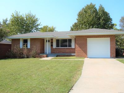 415 SE Queenstown Ave, Bartlesville, OK, 74006
