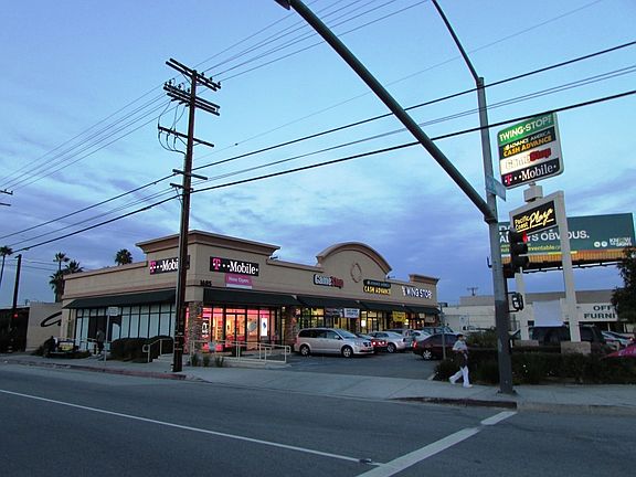 3rd image of 1685 Pacific Coast Hwy