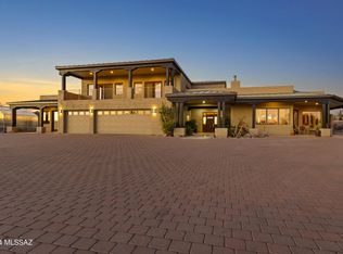 1950 W De Havilland Way, Tucson, AZ 85755