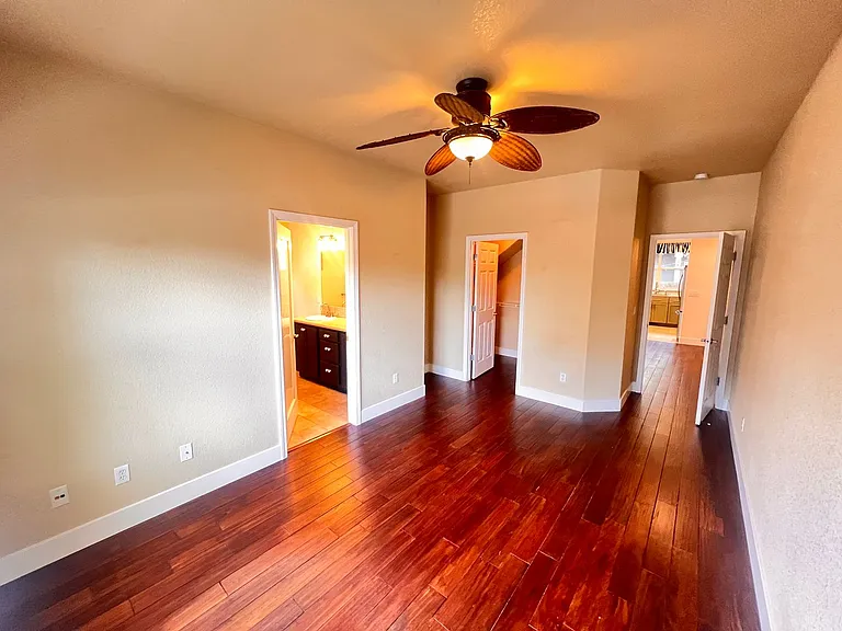 1048 Peach Blossom Way — Photo 8