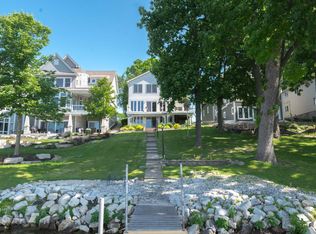 N37W26713 Kopmeier Dr, Pewaukee, WI 53072