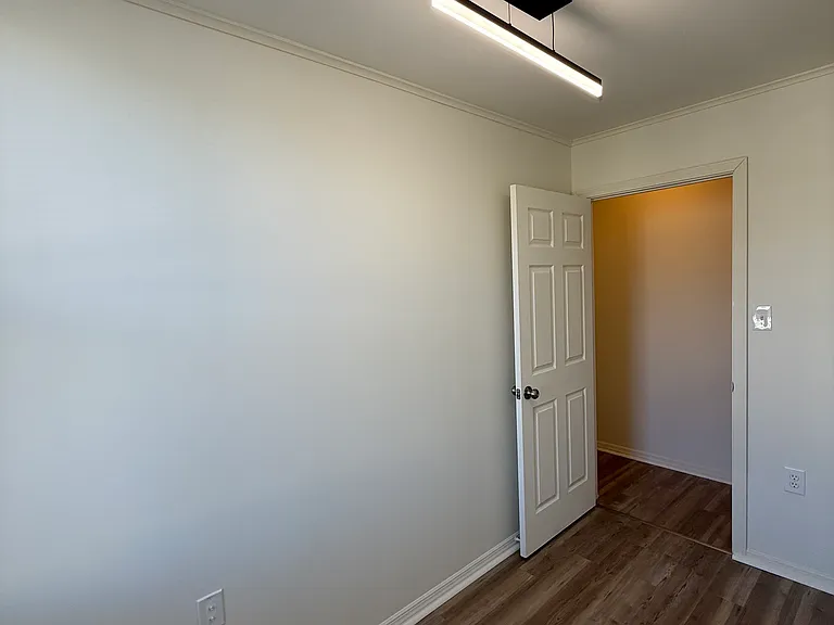 1841 Chislett St — Photo 19