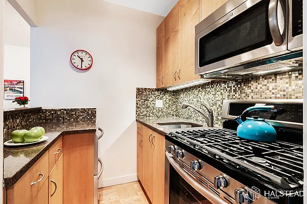 Sold by Brown Harris Stevens | media 20