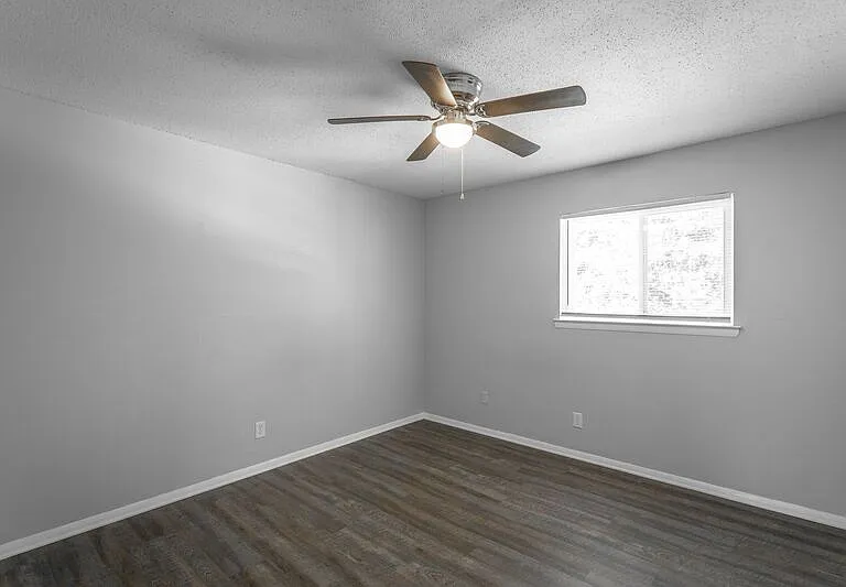 113 Goodson Ave #10 — Photo 11