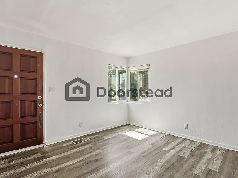 9068 Lamar St — Photo 8