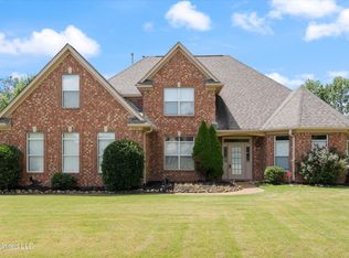2528 Cross Gate Dr, Hernando, MS 38632