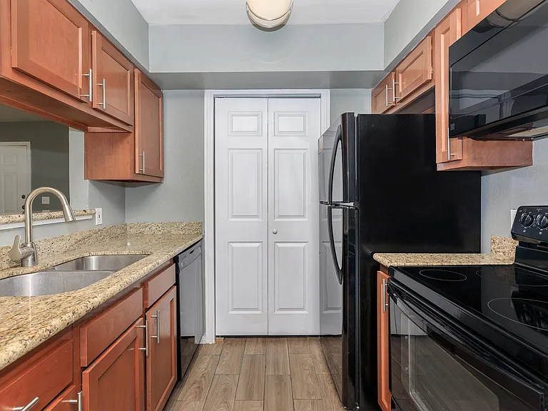 4020 Sikes Rd — Photo 17