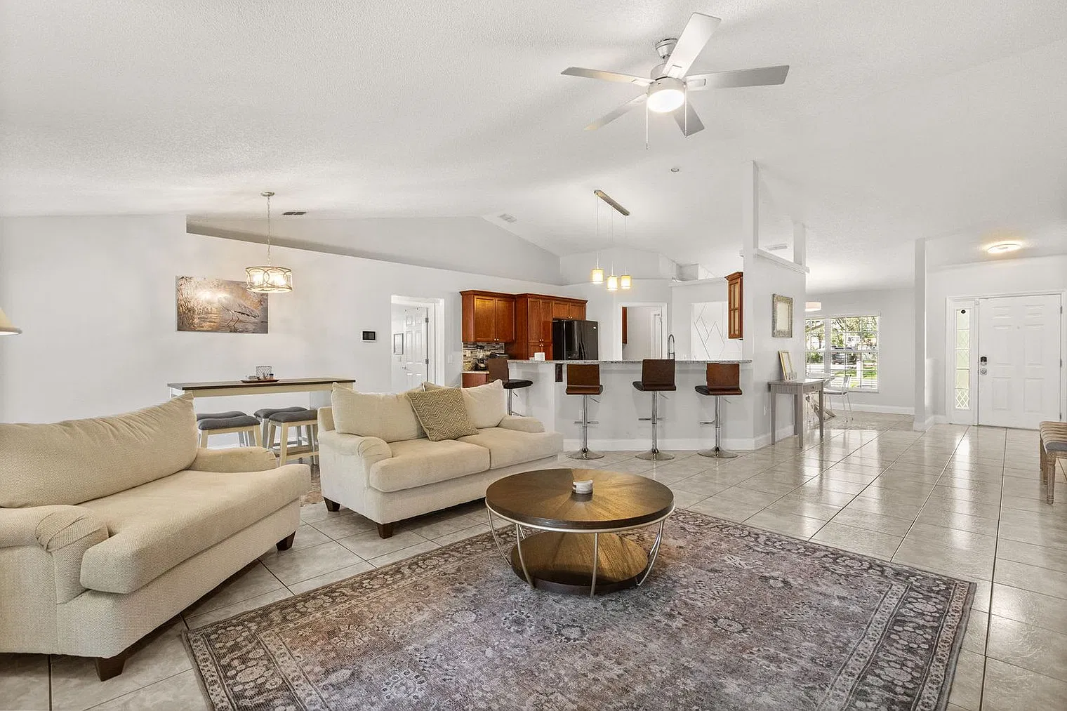 3 bed, 1.0 bath, 1496 sqft, $3,650 — Photo 1