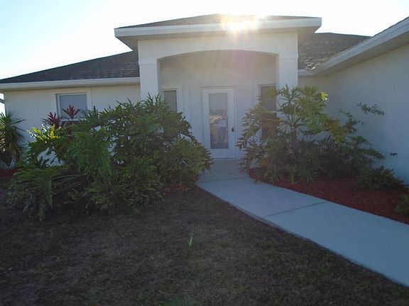3rd image of 2215 NW 7th Pl