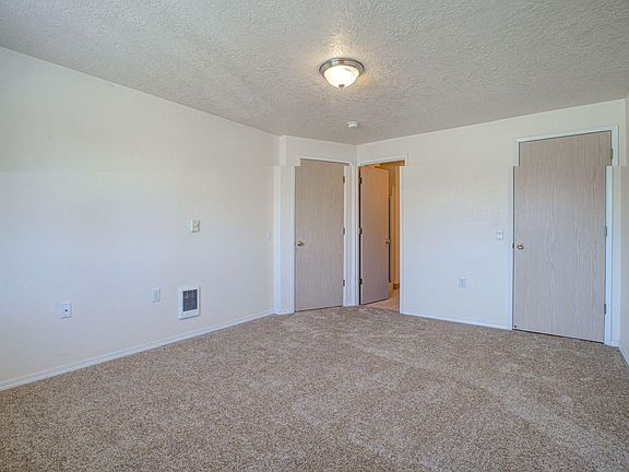 2nd image of 1160 Schurman Dr S #Ca8410502