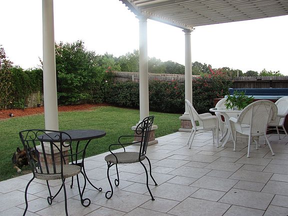 Custom Patio, Jacuzzi- Prof. Landscp.