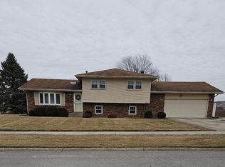 7471 Johnson St, Merrillville, IN 46410