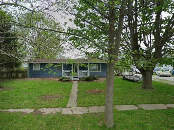 318 S Penn St, Fairmount, IN 46928