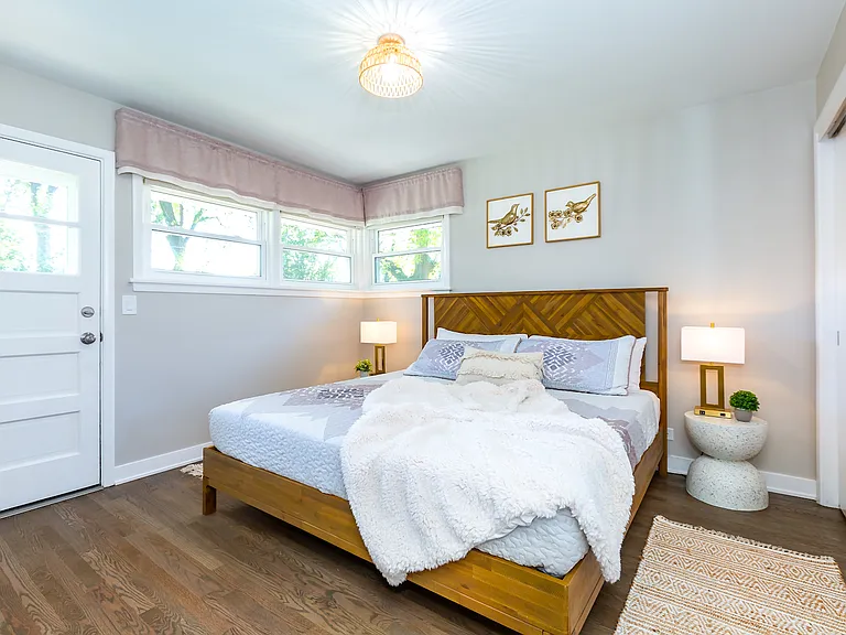 311 N Patton Ave — Photo 47