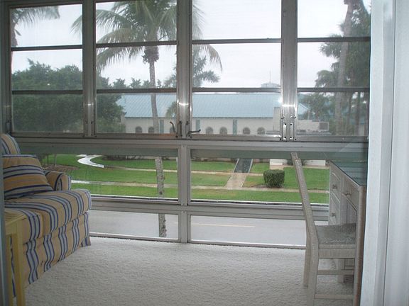 Glassed in Porch/Den - Valuable Living Space