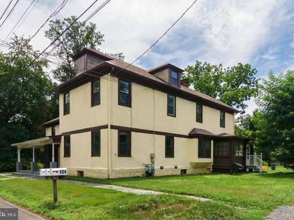 124 Washington Rd W #2