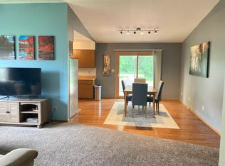 2548 Harvest Dr, Crown Point, IN 46307