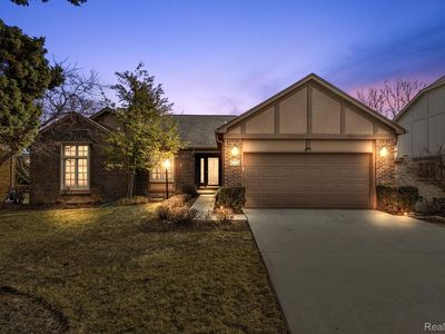 2697 Steamboat Springs Dr, Rochester Hills, MI, 48309