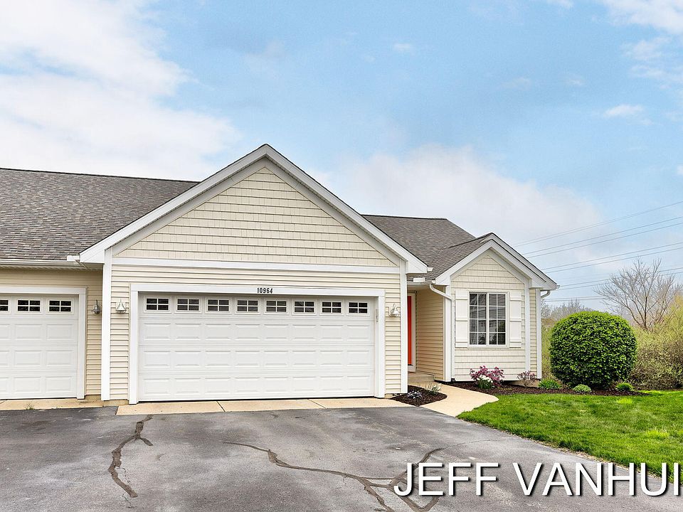 1st image of 10964 Cranberry Ct