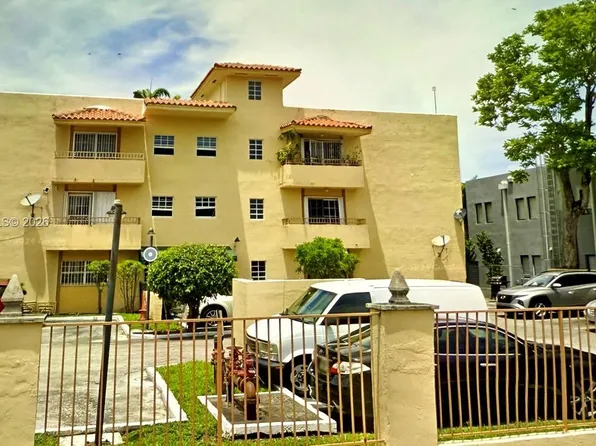 1351 SW 4th St APT 11, Miami, FL 33135