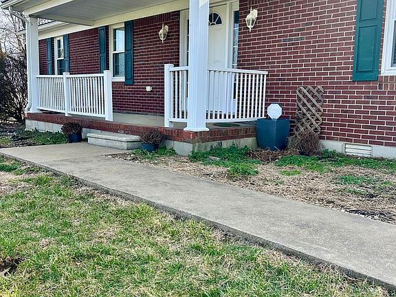 3rd image of 4665 Saint Paul Rd