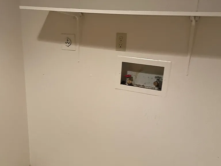 Ridge Hill Apartments — Photo 42
