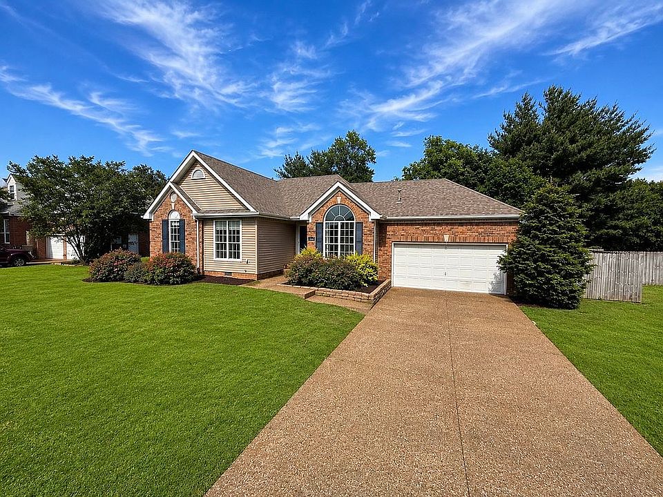 1st image of 2862 Iroquois Dr